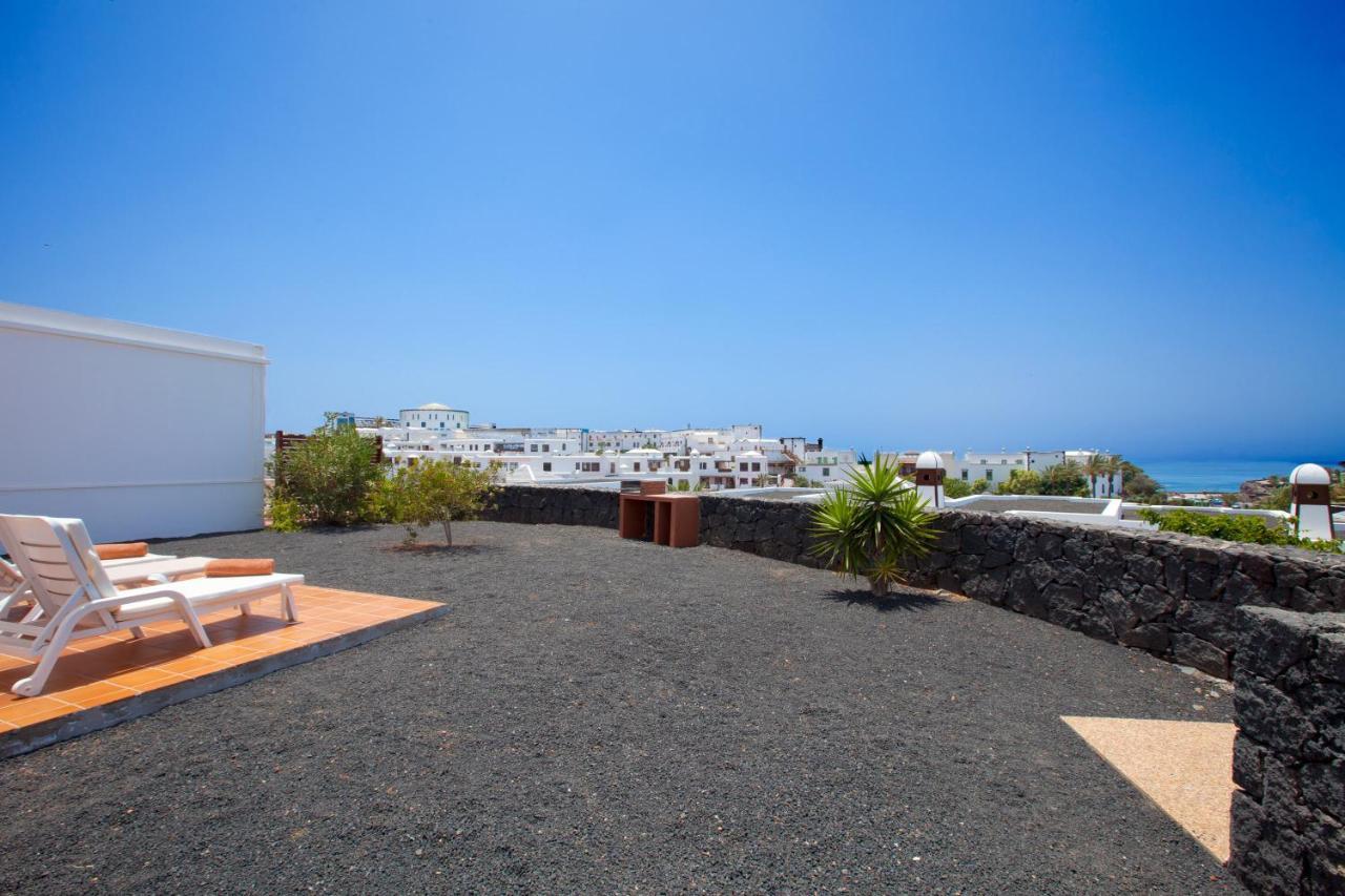 Apartamentos Livvo Coloradamar Playa Blanca  Exteriör bild