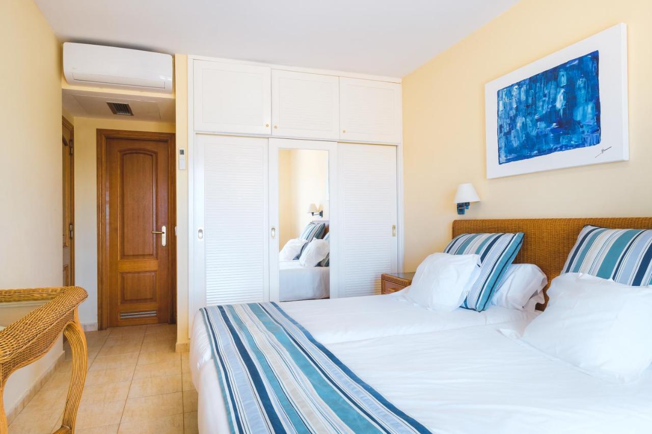 Apartamentos Livvo Coloradamar Playa Blanca  Exteriör bild